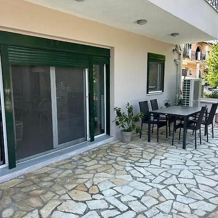 Apartment Ammouses *